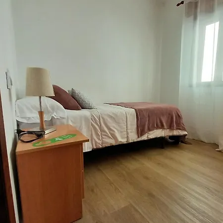 Rio Umia * 卡尔达斯·德·雷斯